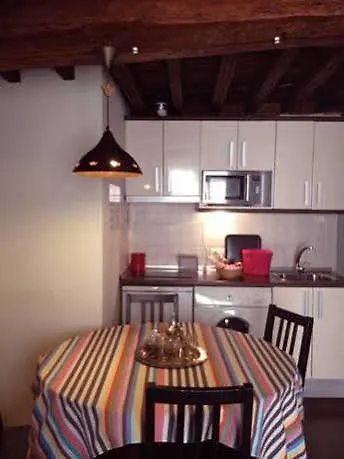 Hotel Apartamentos El Almez Granada